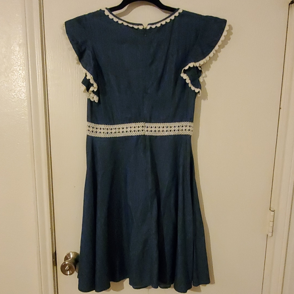 Dress - Picture 2 of 2